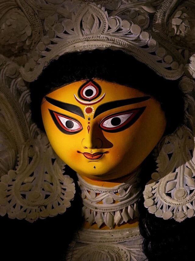 “Must-Visit Durga Puja Pandals in 2024 in India”: