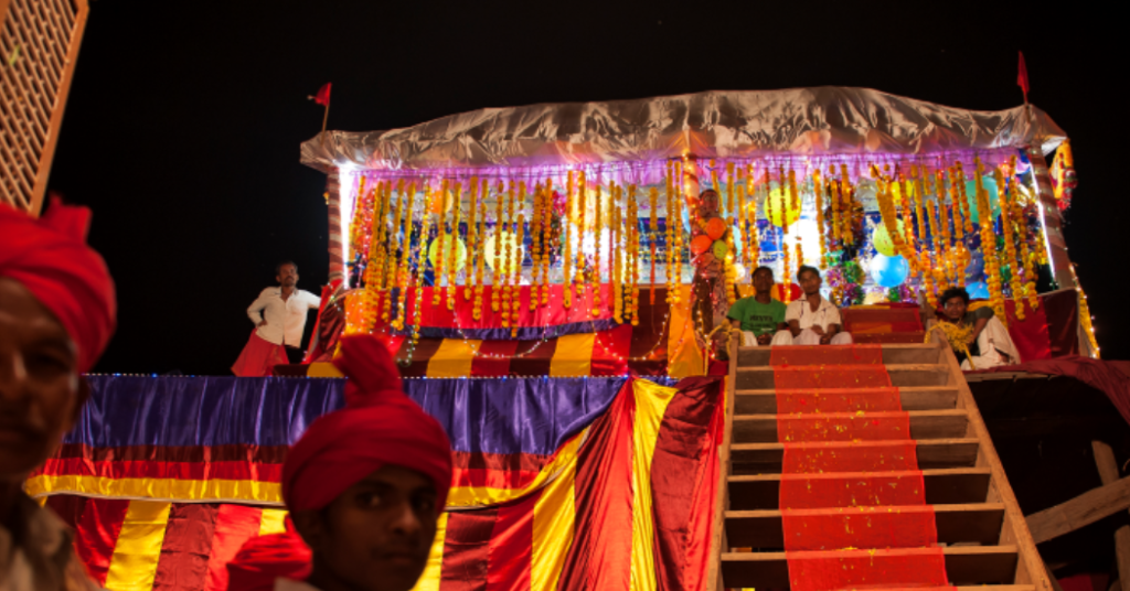 Devotees pulling a massive chariot through the streets of Jagdalpur during the Rath Yatra, symbolizing unity, faith, and the collective effort of the Bastar community during the Dussehra festival.