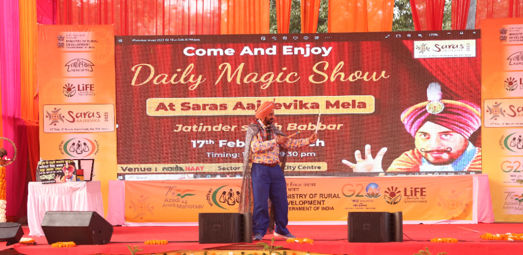 Experience the vibrant Deep Utsav 2024 in Noida from October 18 to 31! Enjoy festivals, craft fairs, and cultural performances at Noida Haat.